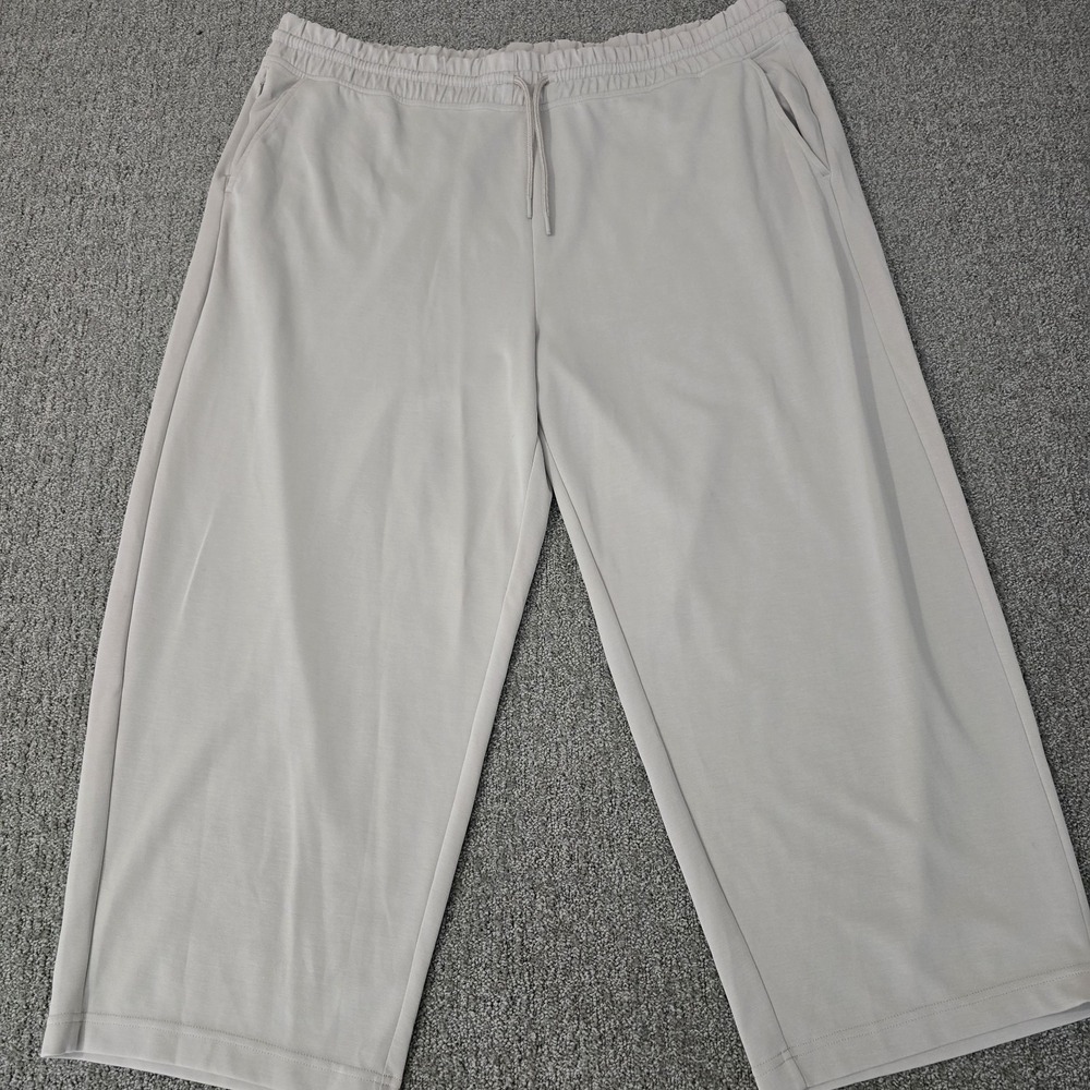 ATHLETA Women's Seasoft 3X Mid Rise Straight Crop Pants Soft Cozy Light Grey